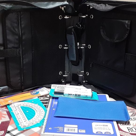 6 Piece Lot of School Supplies - Picture 2 of 2